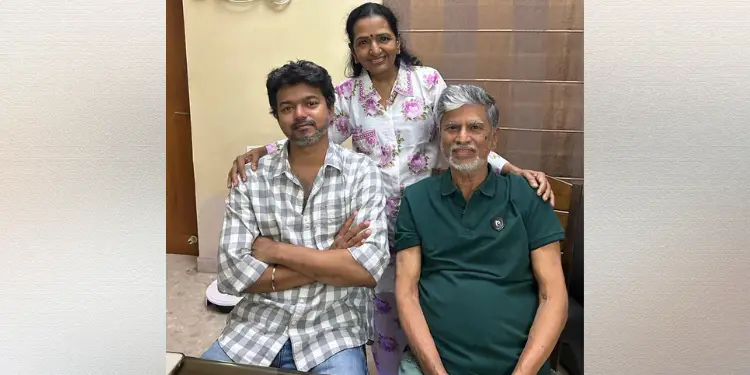 Vijay with father S.A Chandrasekhar and mother - Shobha Chandrasekhar